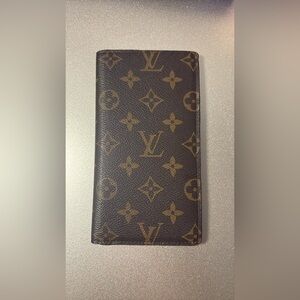 Louis Vuitton Wallet/Checkbook cover